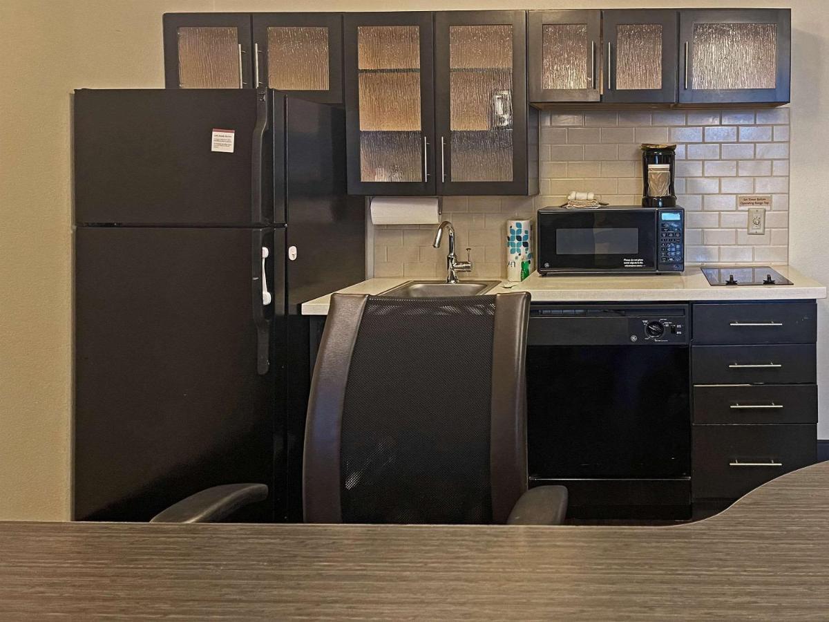 Mainstay Suites- Kansas City オーバーランドパーク エクステリア 写真