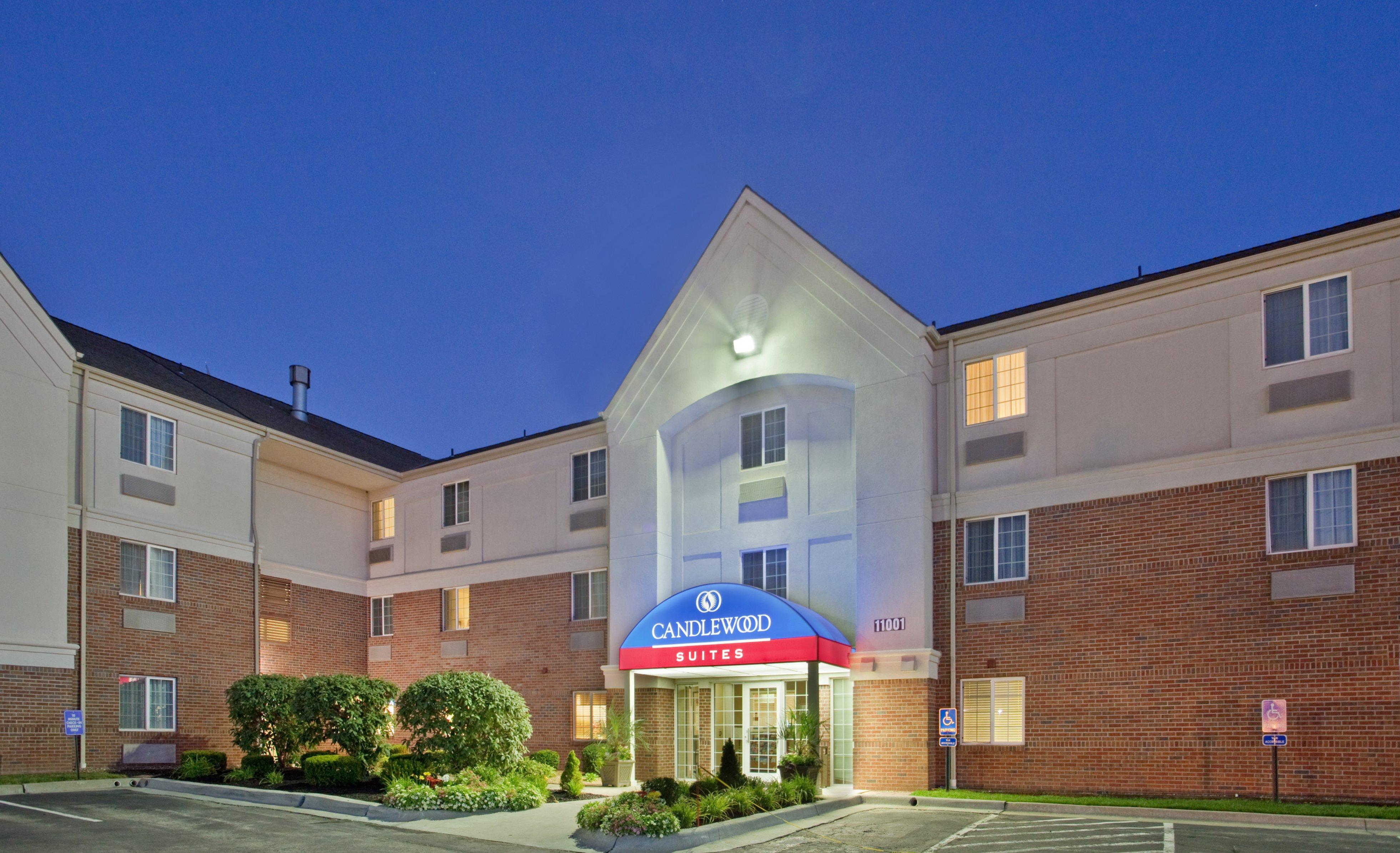 Mainstay Suites- Kansas City オーバーランドパーク エクステリア 写真